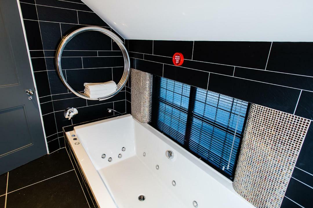 Grand Canal Dock Luxury Entire Holiday home